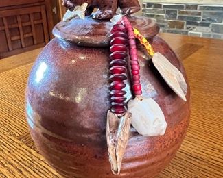 Studio Pottery Ceramic Bear Top Pot	7.25 inches high.	
