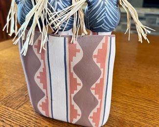 Jemez Linda Lucero Fragua Trio Figure Native American Pottery 	7 x 5.5 x 2in	HxWxD
