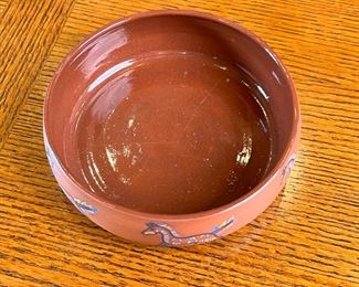 Victoria McKinney Pottery Primitive Horse Bowl Native American 	2 x 5.75in diameter	
