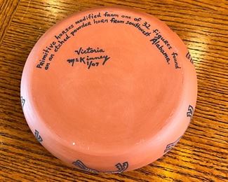 Victoria McKinney Pottery Primitive Horse Bowl Native American 	2 x 5.75in diameter	
