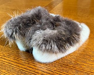 Inuit Fur Shoes Slippers Moccasins KIds	7 inches long	
