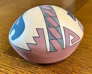 Angelina Medina Acoma/Zia/Zuni Seed Pot Native American Pottery	3.5 x 5.5 diameter.	
