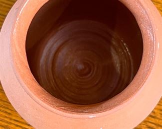 Thelma Toehay Chapman&nbsp;Kiowa Pottery Vase Native American	4.25 x 3 diameter at opening	
