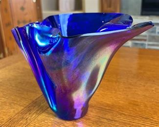 Studio Glass Iridescence Wave Vase Art	7 inches high	
