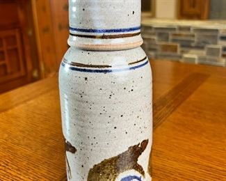 Cherokee Mel Cornshucker Stoneware Bear Bottle Vase Cup Native American 	8.75 inches high.	
