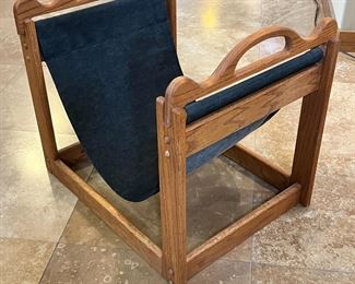 Oak & Denim Magazine Rack Holder 	21 x 18 x 23in	HxWxD
