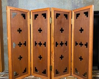 Mini Oak Hinged Panel Divider Screen	31 x 43in	
