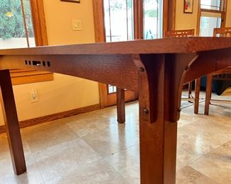 5pc Broyhill Artisan Ridge Hi-Top Table & 4 Chairs Mission Arts and Crafts	Table: 35 x 54 x 54	HxWxD
