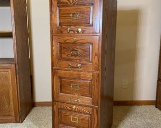 4 drawer Oak FIling Cabinet	54 x 18.5 x 22.25in	HxWxD
