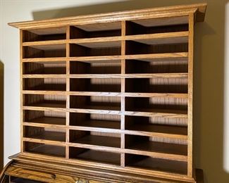 24 Slot Vintage Oak Organizer Desk Topper Vintners Hutch	39.5 x 54.5 x 12.75in	HxWxD
