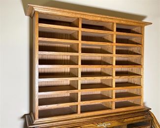 24 Slot Vintage Oak Organizer Desk Topper Vintners Hutch	39.5 x 54.5 x 12.75in	HxWxD
