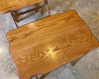 High Quality Oak Folding Teas on Stand	30 x 24 x 14in	HxWxD
