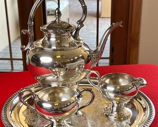 4pc Arts & Co SPC 204 Silver Plated Teapot Kettle Cremer Sugar & Tray 	Teapot: 11x 5.5 x 9.5in	
