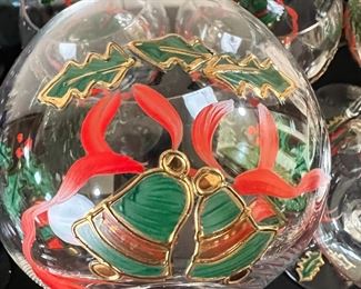 8pc Christmas Hand Painted Royal Danube Crystal Wine Glasses	8.5 x 3.25in Diameter at opening .	
