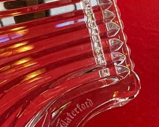 Waterford Crystal Shell Dish Small	1 x 5 x 4.25in	HxWxD
