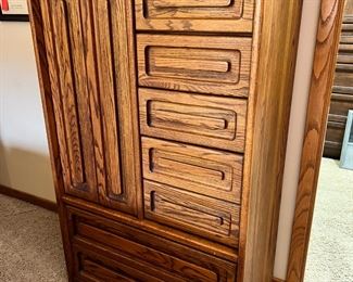 Oak Gentleman’s Chest Dresser #1	60.5 x 36 x 19.5in	HxWxD
