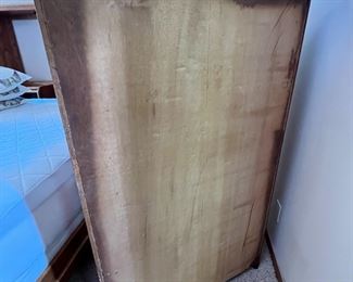 Oak Gentleman’s Chest Dresser #1	60.5 x 36 x 19.5in	HxWxD
