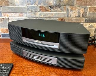 Bose Wave Radio AWRCC1 with Multi CD Changer Accessory	6.5x14.5x9in	HxWxD
