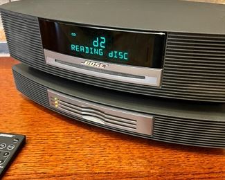 Bose Wave Radio AWRCC1 with Multi CD Changer Accessory	6.5x14.5x9in	HxWxD
