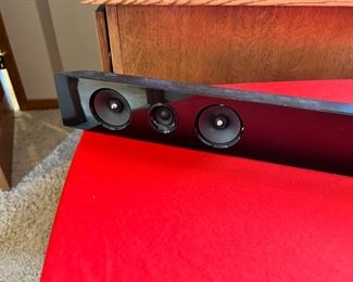 Samsung 2.1 Soundbar With Wireless Sub And Bluetooth HW-E450C	Sub: 14x7x12in	
