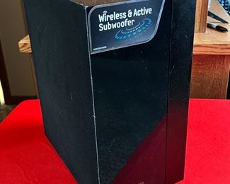 Samsung 2.1 Soundbar With Wireless Sub And Bluetooth HW-E450C	Sub: 14x7x12in	
