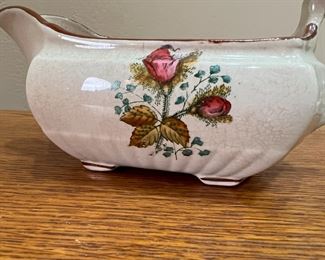 Royal Ironstone China gravy Boat	3.5x4  x 8in	
