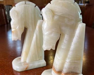 2pc Quartz Horse Head Bookends	9 inches high	
