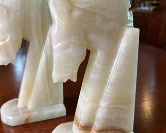 2pc Quartz Horse Head Bookends	9 inches high	
