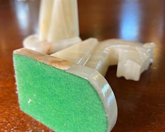 2pc Quartz Horse Head Bookends	9 inches high	
