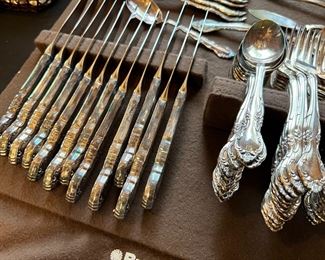 Community Silver Plate Flatware Set	83 piece	
