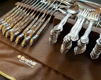 Community Silver Plate Flatware Set	83 piece	
