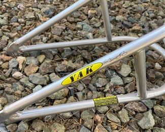 Bob Yak Bicycle Cargo Trailer  Bike	12 x 16 x 45in	HxWxD
