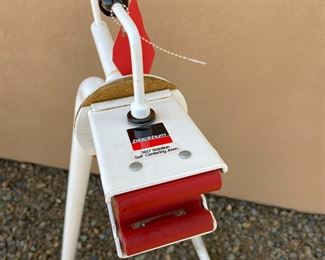 Blackburn Bike Work Stand Bicycle Repair Stand 	52 x 24 x 24in	HxWxD
