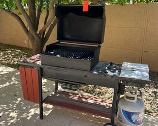 Weber Propane Grill BBQ	46 x 60 x 22in	HxWxD
