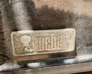 Weber Propane Grill BBQ	46 x 60 x 22in	HxWxD
