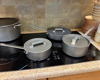 8pc Vollrath Pro-HG Pot & Pan Set	8 piece	
