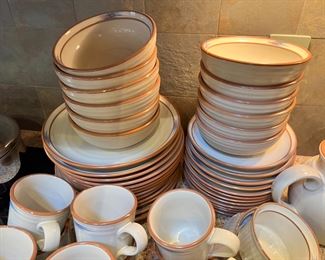 Noritake Stoneware Raindance Dinnerware Set Southwest Santa Fe	65 pieces	
