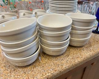 Culinary Arts Cafeware Dinnerware Set	47 pieces	
