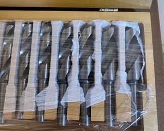 ShopSmith 14 pc Brad Point Drill Bit Set	2x14x7in	HxWxD
