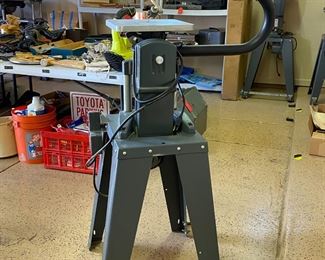 ShopSmith Jigsaw Magna Mark V 18 Inch Jig Saw 	56x18x14in	HxWxD
