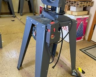 Shopsmith Magna Belt Sander	40x17x30in	HxWxD
