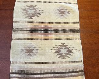 Mexican &nbsp;Chimayo Rug	37.5 x 23in	
