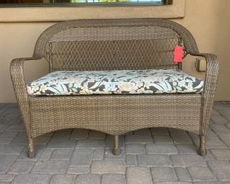 All Weather Wicker Loveseat	34 x 49 x 26.5in	HxWxD
