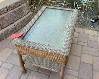 All Weather Wicker Table Large	18 x 18 x 30in	HxWxD
