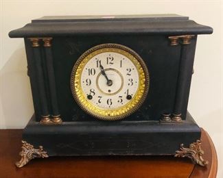 Seth Thomas adamantine antique mantel clock