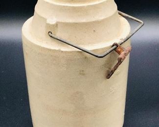 Crockery canning jar with wire bail