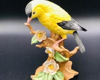 Lefton bird figurine