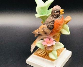 Bird figurine