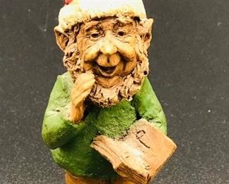 Tom Clark
Caroler