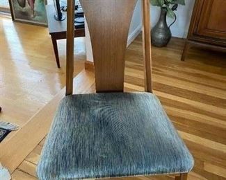 4 straight back chairs  